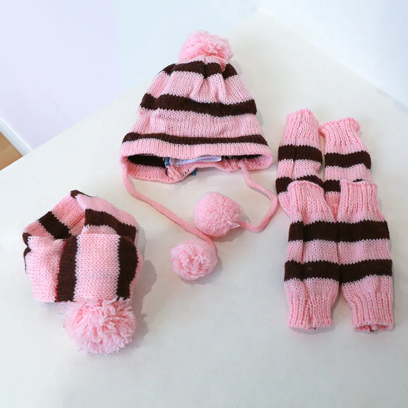 3 Set Hand-Woven Scarf Hat Footmuffs Accessories