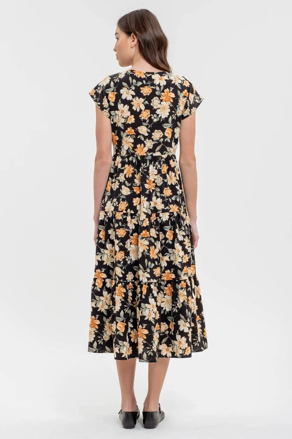 BUTTON DOWN TIERED FLORAL V NECK MIDI DRESS