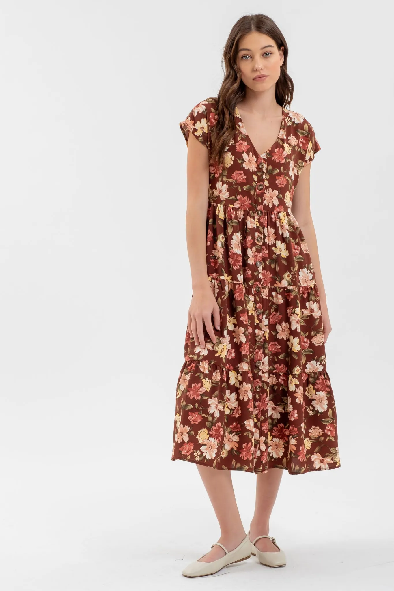 BUTTON DOWN TIERED FLORAL V NECK MIDI DRESS