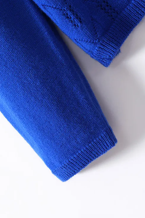 Lightweight V Neck Cable Knit Wool Sweater