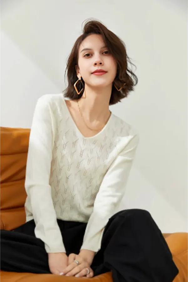 Lightweight V Neck Cable Knit Wool Sweater