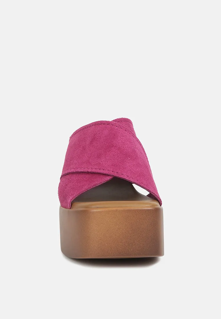 MATRIX Criss Cross Strap Block Heel Sandals in Fuchsia