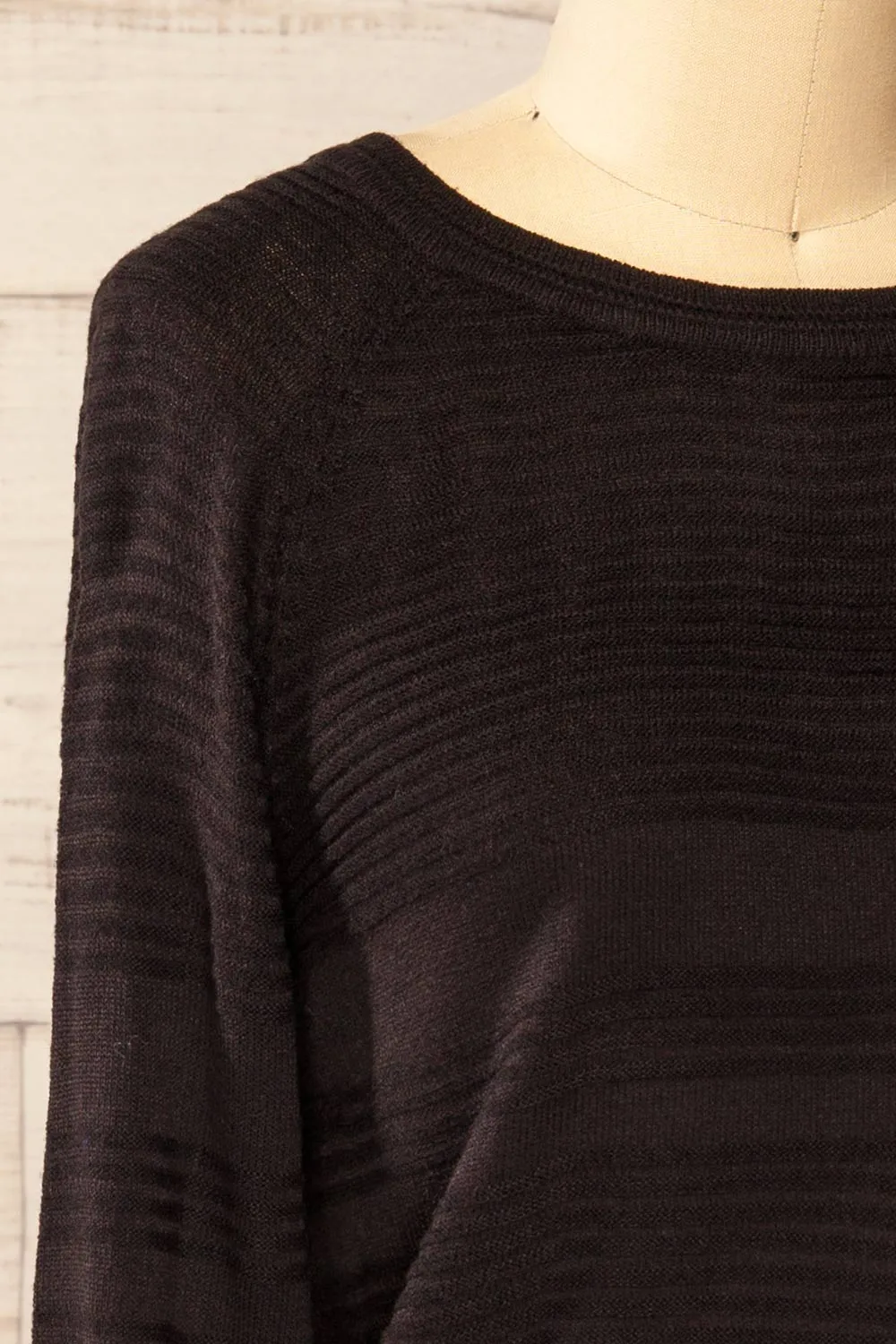 Mirando Black | Thin Knit Striped Sweater