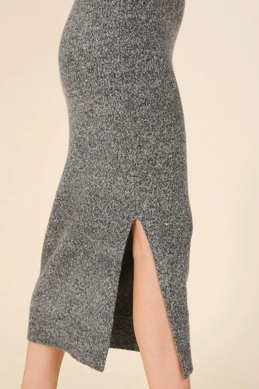 Snowy Sunday V-Neck Sweater Maxi Dress (2 Colors)